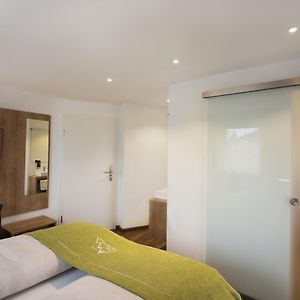 Familien-Zimmer
